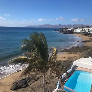https://villa-caleton.puertodelcarmen-hotels.org